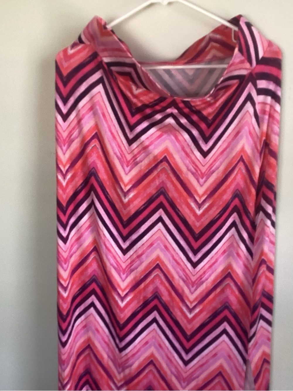 Women’s Pink Chevron Sleeveless Top